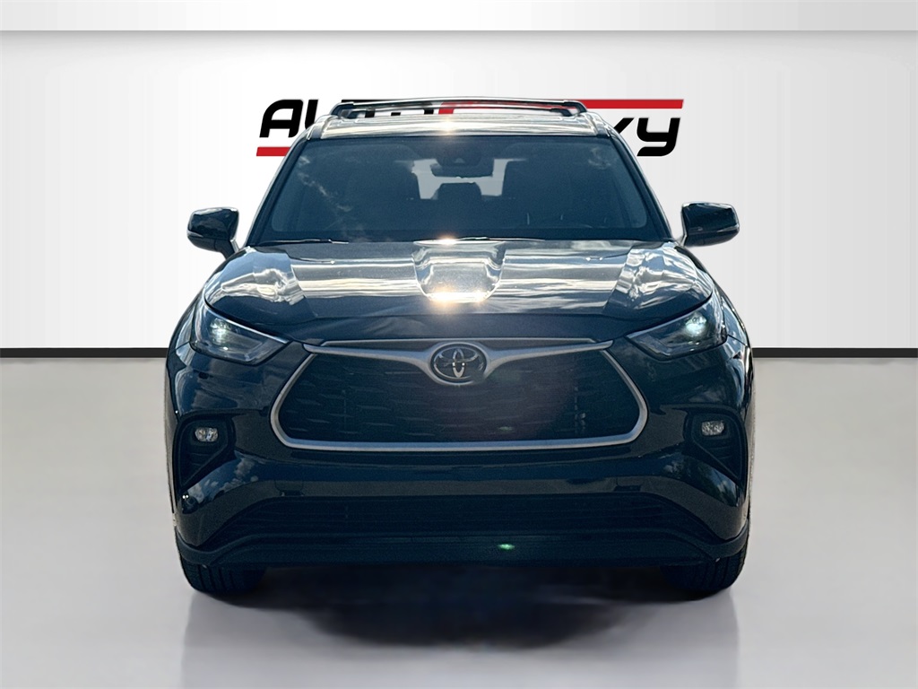 2024 Toyota Highlander XLE Blue at Don McGill Toyota