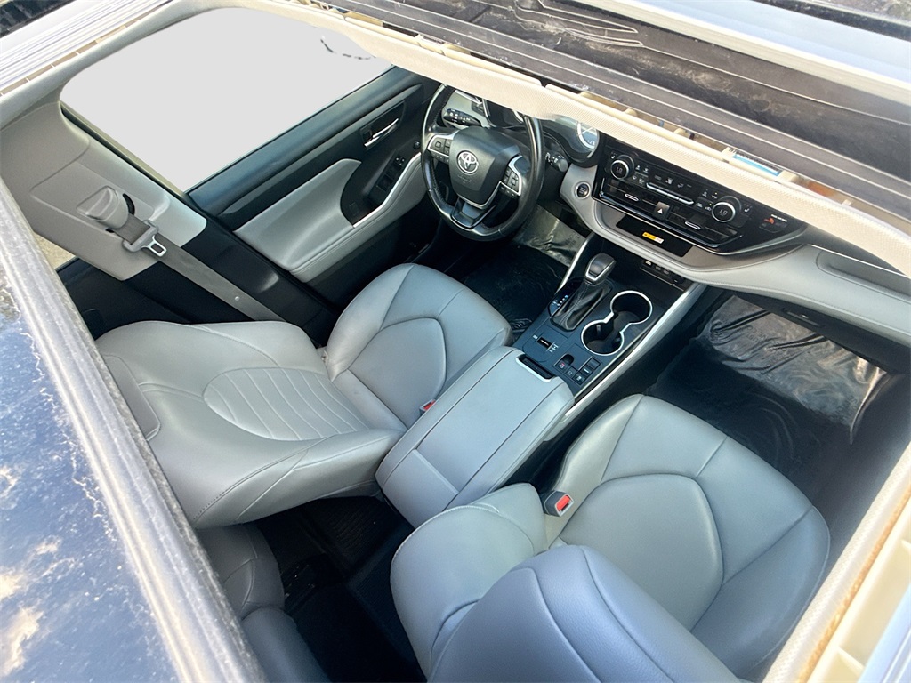 2024 Toyota Highlander XLE Blue at Don McGill Toyota