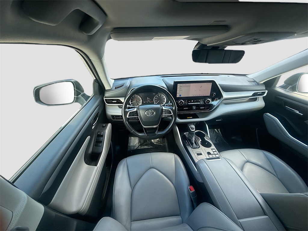 2024 Toyota Highlander XLE Blue at Don McGill Toyota