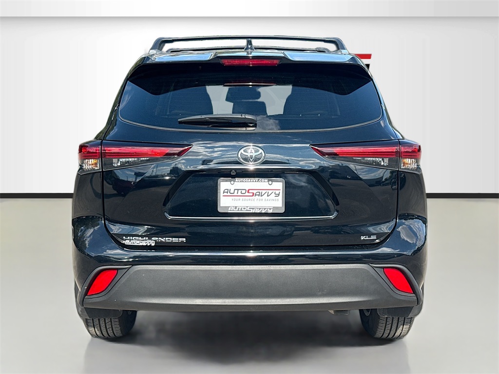 2024 Toyota Highlander XLE Blue at Don McGill Toyota