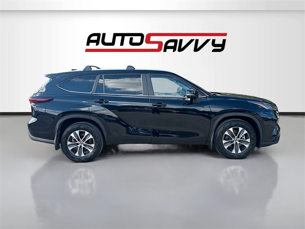2024 Toyota Highlander XLE Blue at Don McGill Toyota