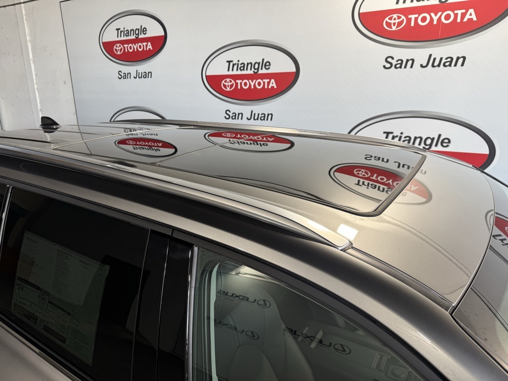 Thumbnail: 2026 Toyota Grand Highlander - 10