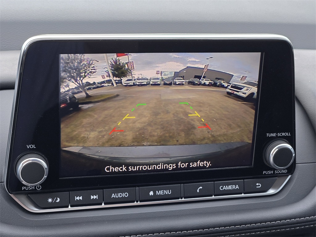 2026 Nissan Rogue S - 11