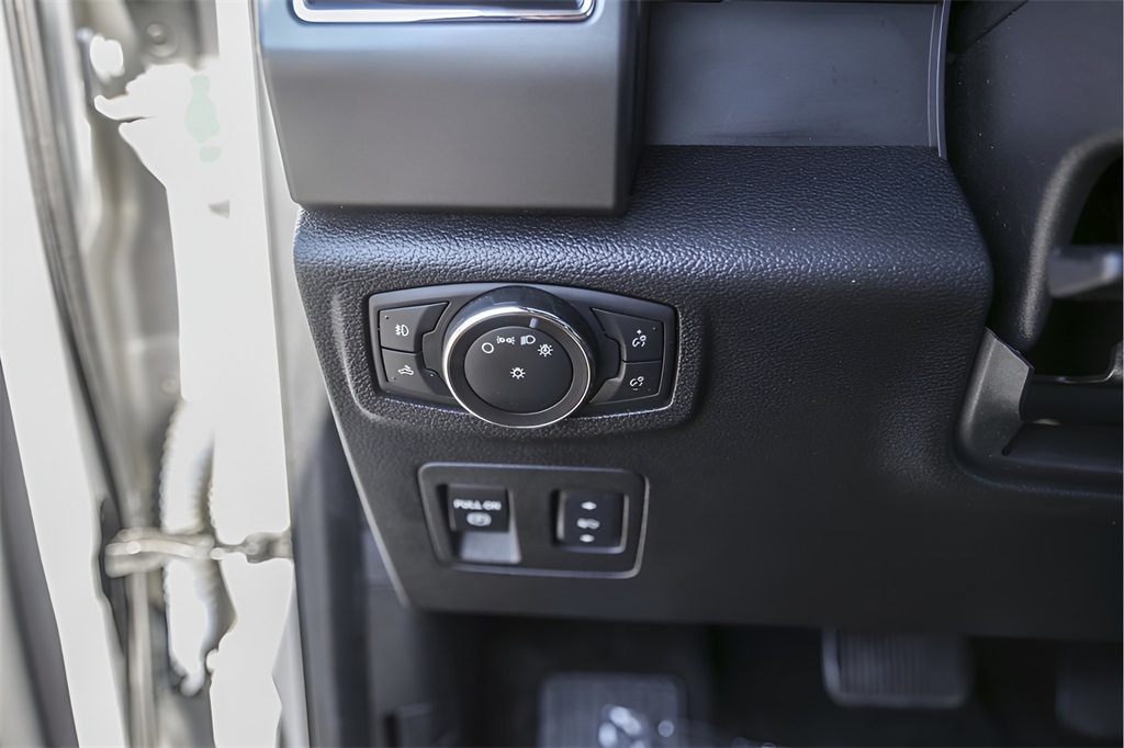 Used Car 2018 Ford F-150  Xlt For Sale Under $25,000 In Austin, Texas