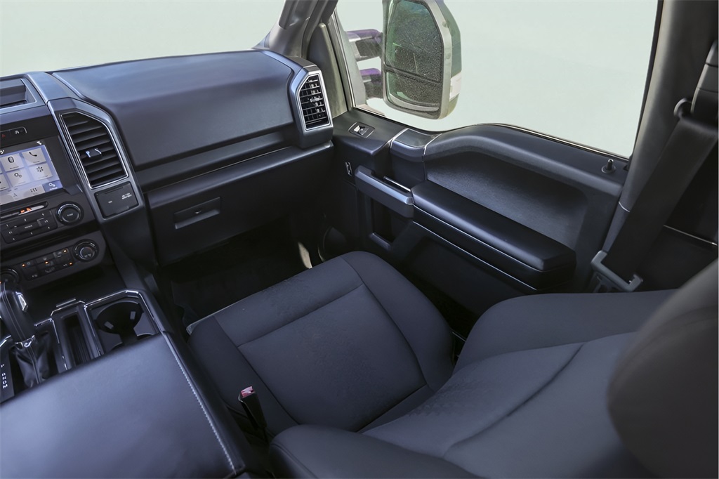Used Car 2018 Ford F-150  Xlt For Sale Under $25,000 In Austin, Texas