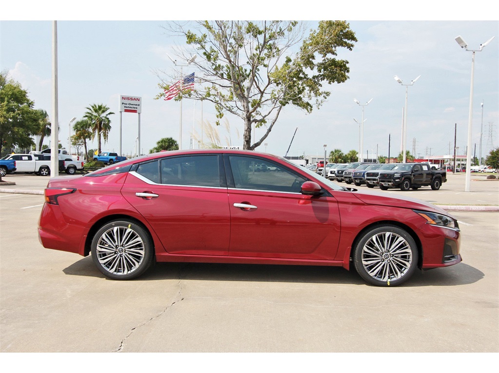 2025 Nissan Altima 2.5 SL - 4