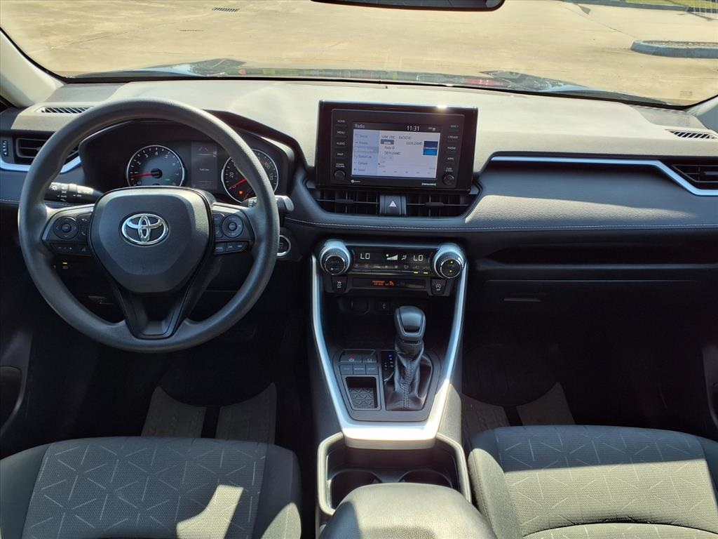 2021 Toyota RAV4 XLE - 4
