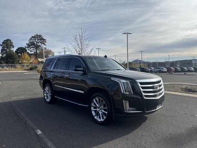 2018 Cadillac Escalade Luxury
