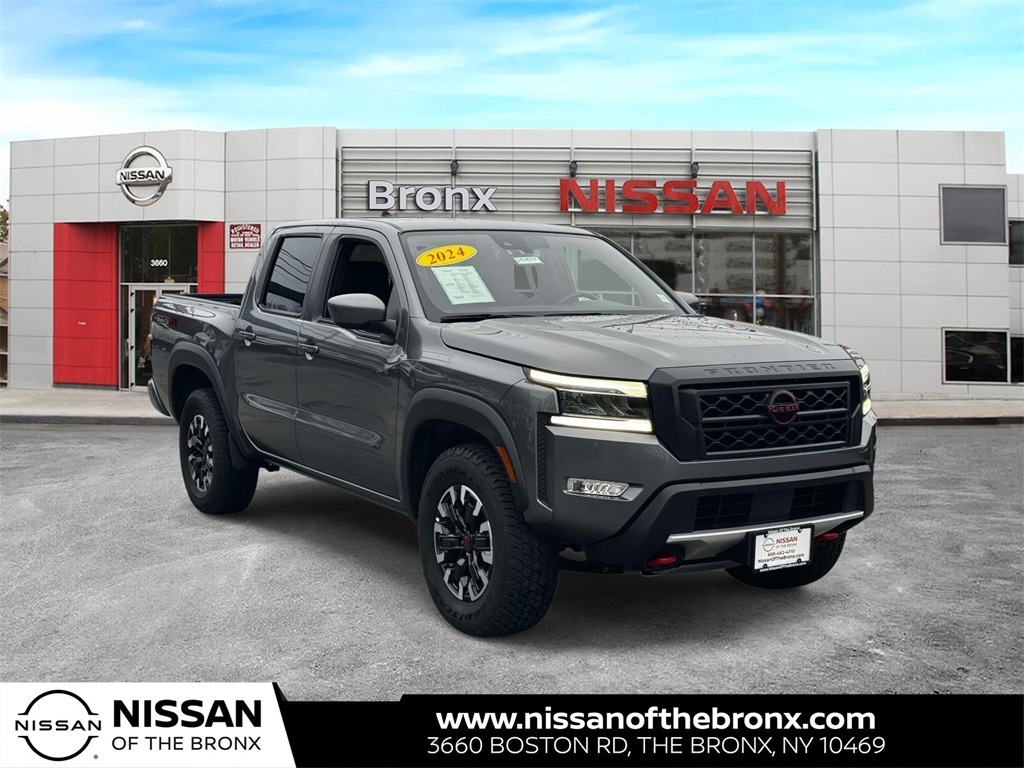 2024 Nissan Frontier PRO-4X Crew Cab 4WD