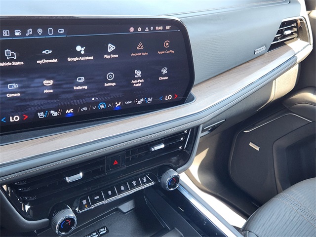 2025 Chevrolet Suburban High Country photo 24
