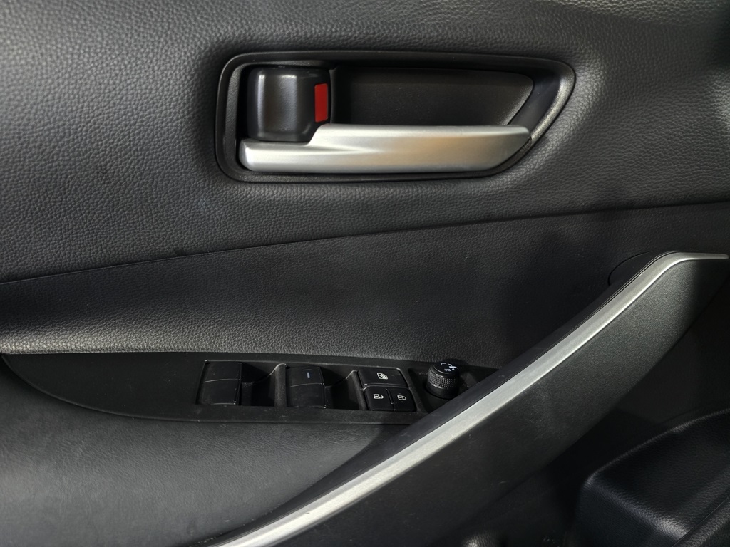 Thumbnail: 2023 Toyota Corolla - 13