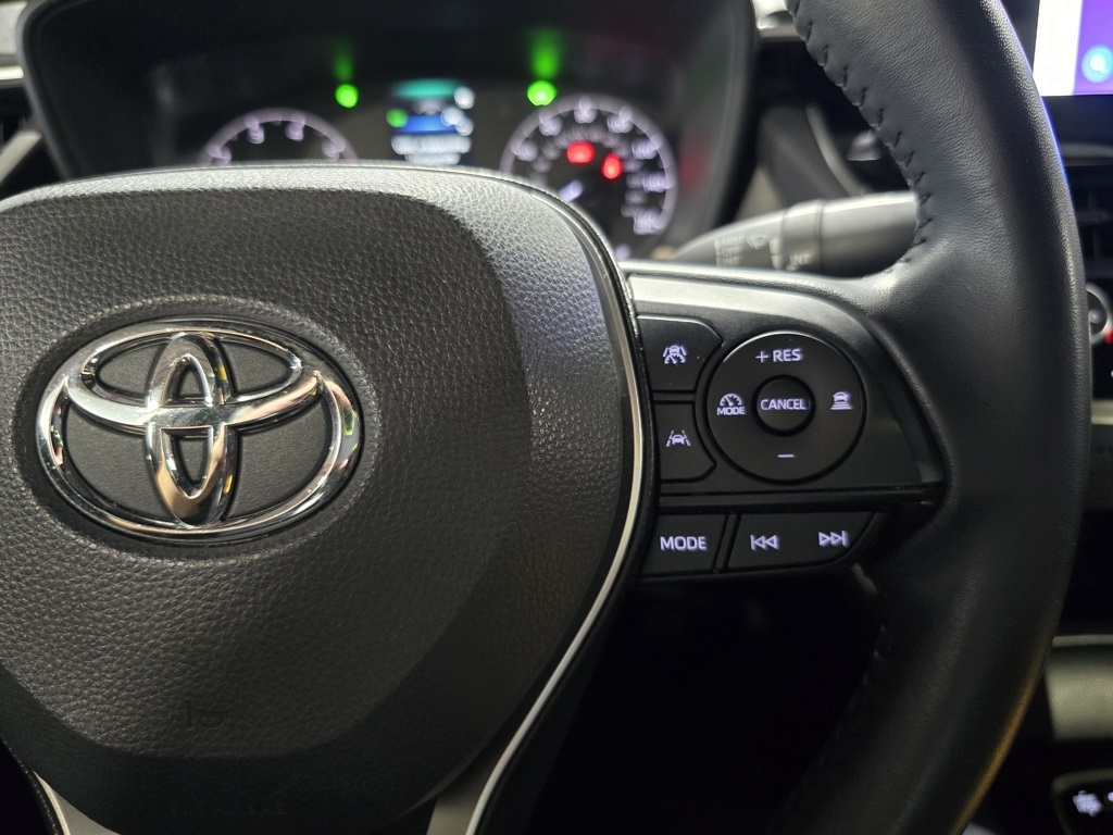 Thumbnail: 2023 Toyota Corolla - 17