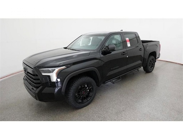 2026 Toyota Tundra SR5 CrewMax Cab 4WD