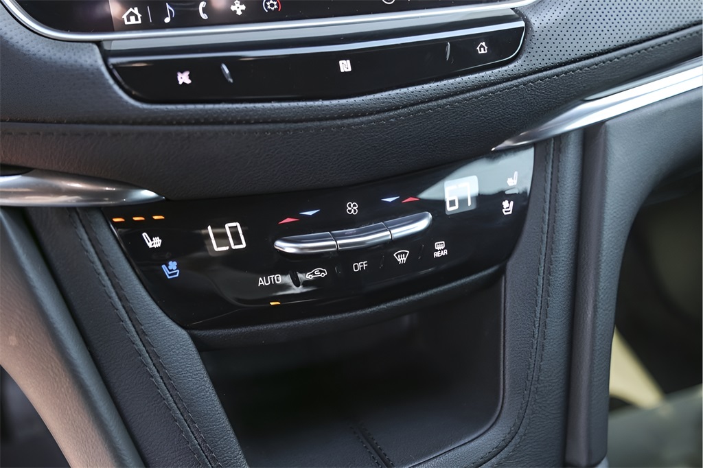 Used Car 2020 Cadillac Xt5  Premium Luxury For Sale Under $30,000 In Austin, Texas
