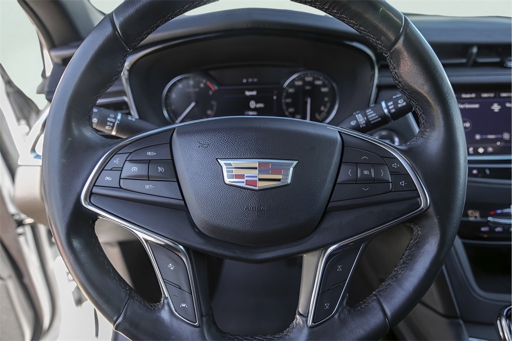 Used Car 2023 Cadillac Xt5  Luxury For Sale Under $35,000 In Austin, Texas
