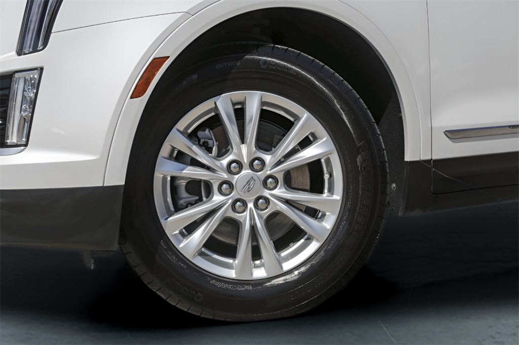 Used Car 2023 Cadillac Xt5  Luxury For Sale Under $35,000 In Austin, Texas