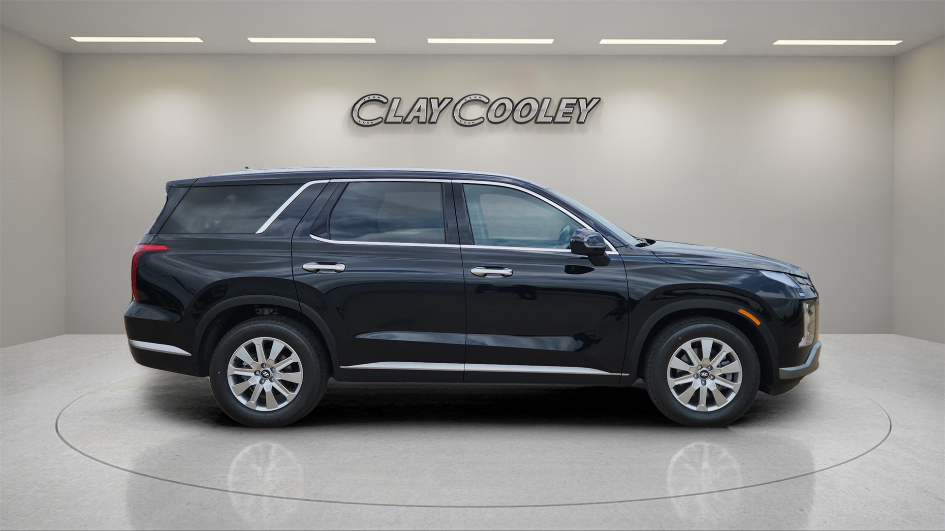 2025 Hyundai Palisade SEL photo 2