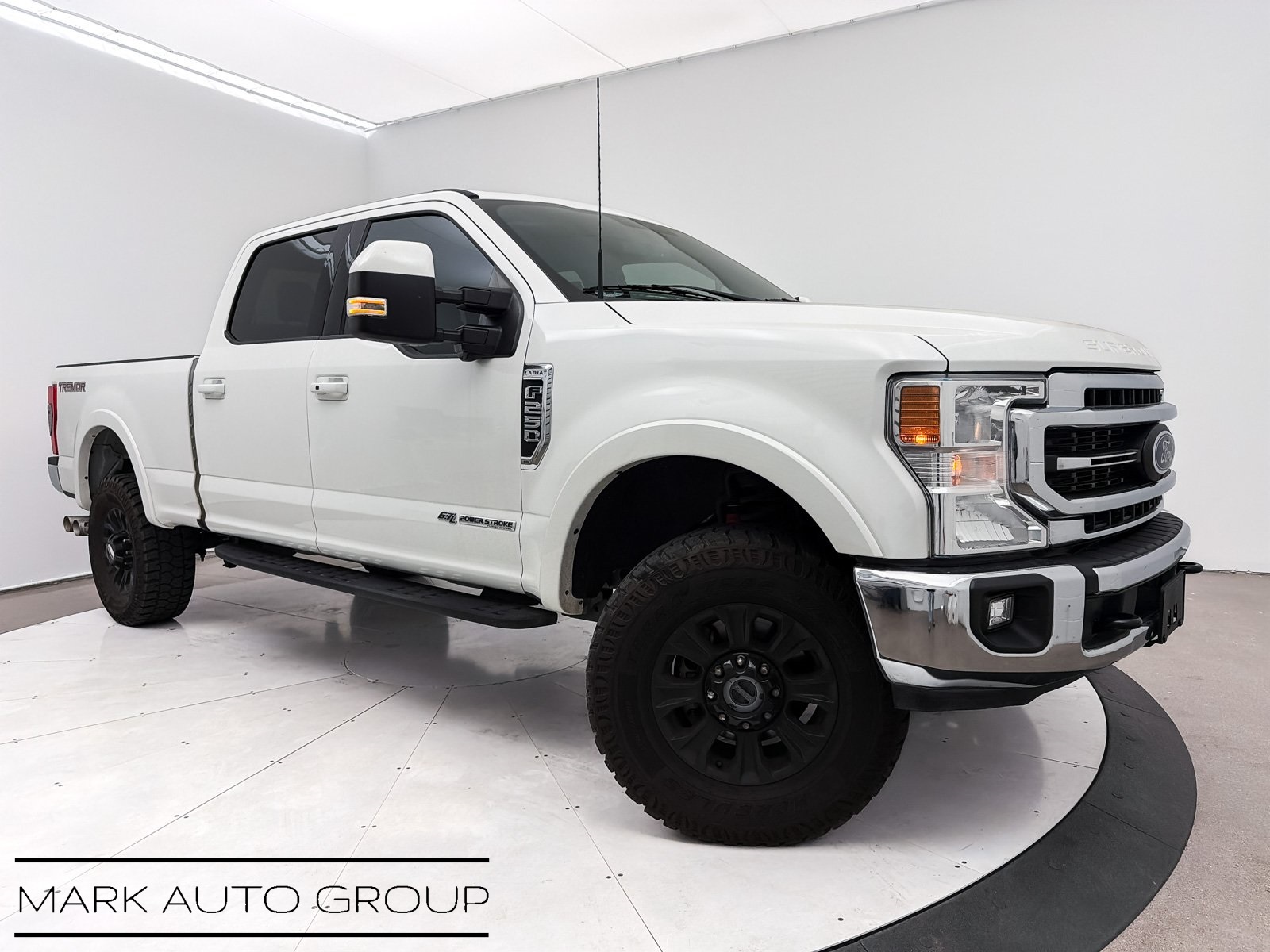 2022 Ford F-250SD Lariat