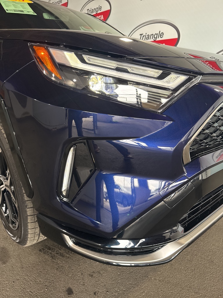 Thumbnail: 2025 Toyota RAV4 - 13