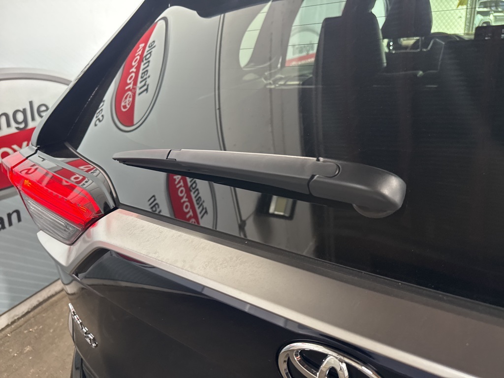 Thumbnail: 2025 Toyota RAV4 - 22