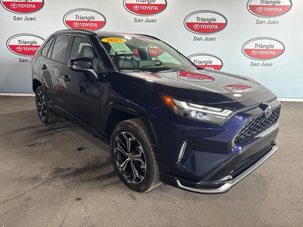 Thumbnail: 2025 Toyota RAV4 - 3