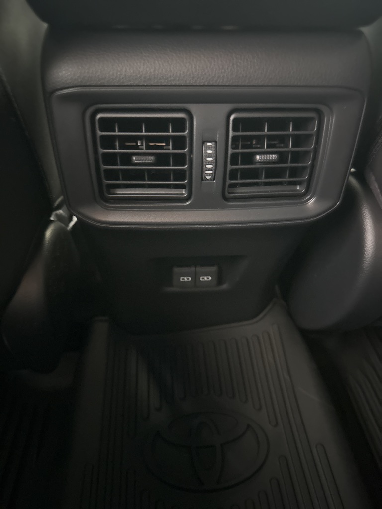 Thumbnail: 2025 Toyota RAV4 - 31