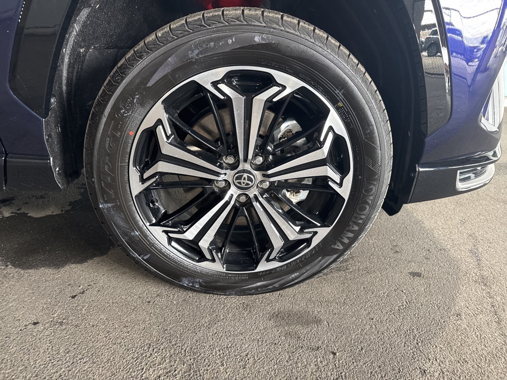 Thumbnail: 2025 Toyota RAV4 - 7