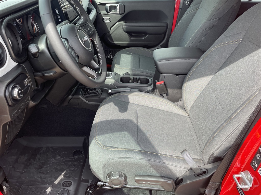 2025 Jeep Gladiator Sport S - 11