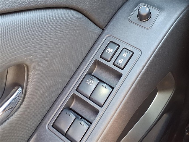 2022 Nissan Frontier SV - 10