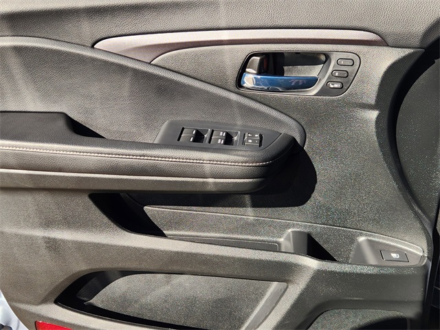 2024 Honda Ridgeline RTL  at Monument Chevrolet