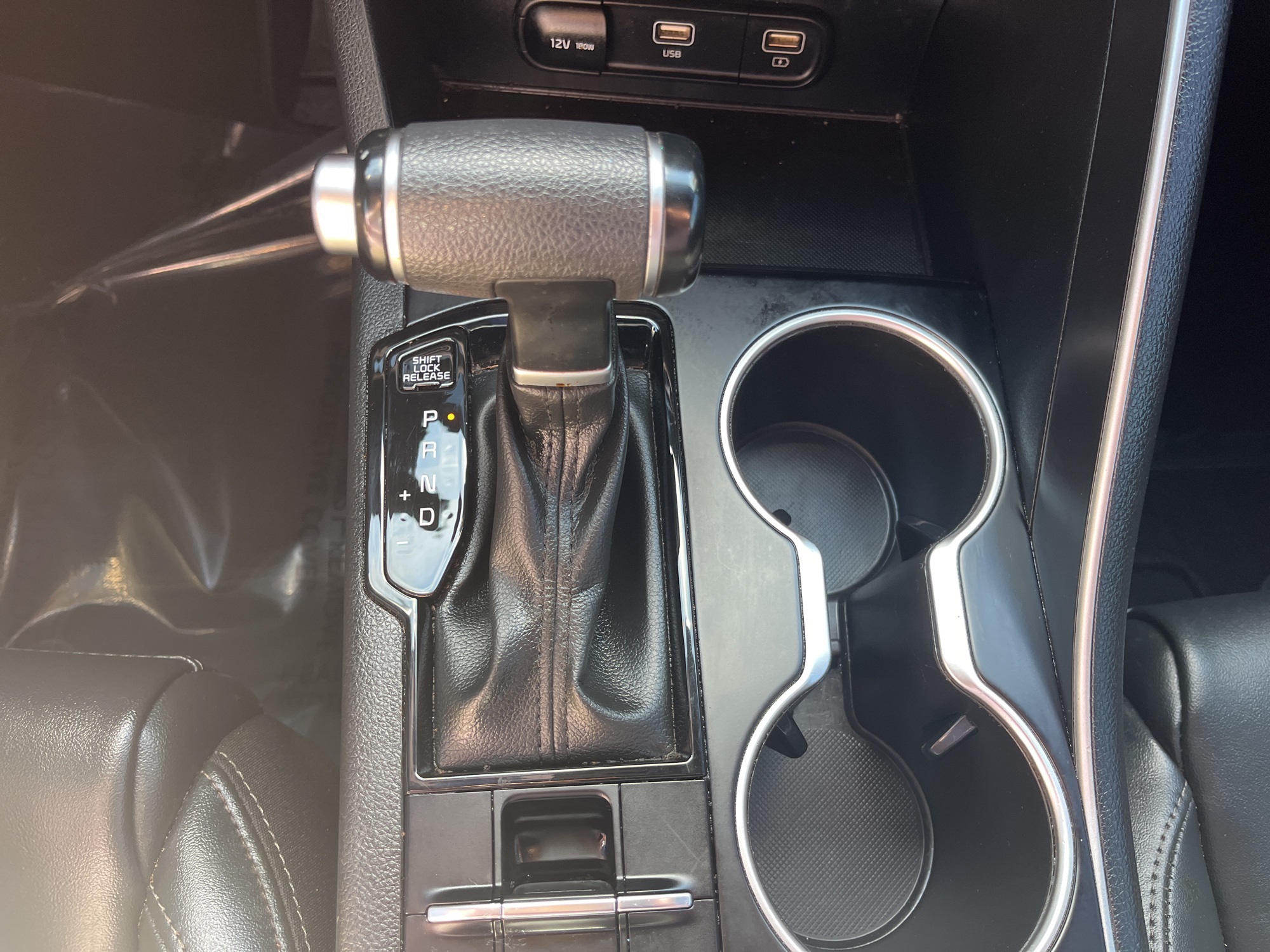2024 Kia K5 GT-Line photo 17