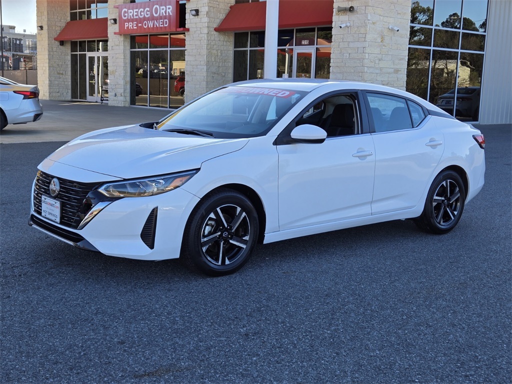 2025 Nissan Sentra SV FWD