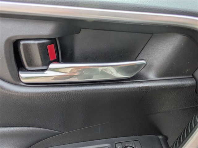 2023 Toyota RAV4 XLE White at Davis Toyota of Orangeburg