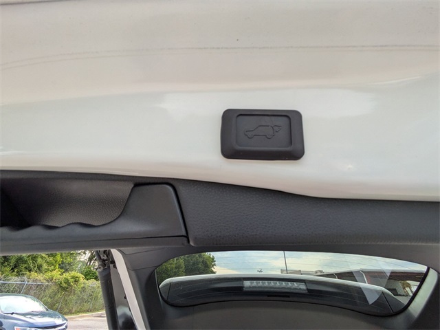 2023 Toyota RAV4 XLE White at Davis Toyota of Orangeburg