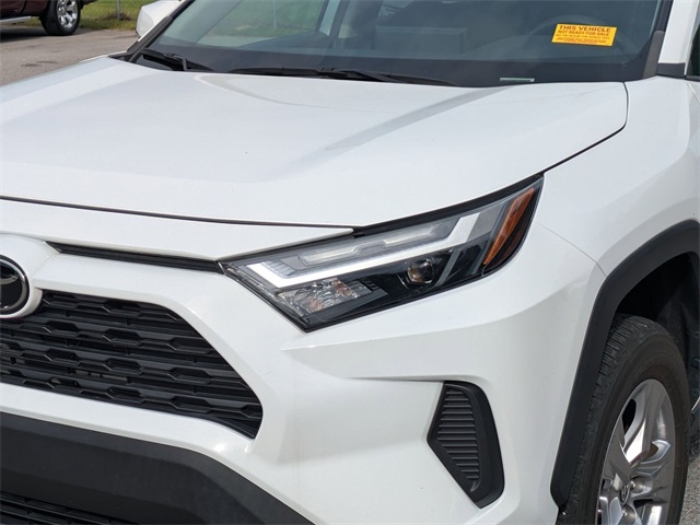 2023 Toyota RAV4 XLE White at Davis Toyota of Orangeburg