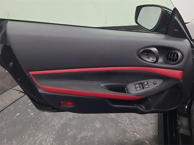 2024 – Nissan – Z