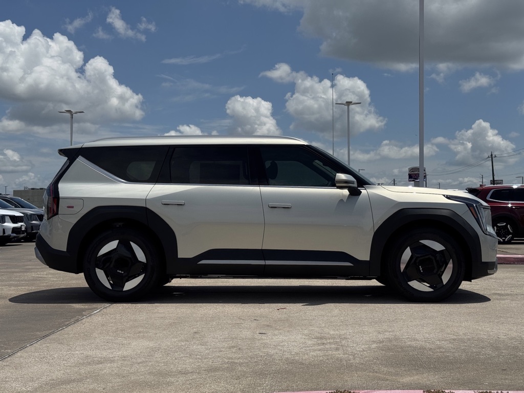 2026 Kia EV9 Wind - 11