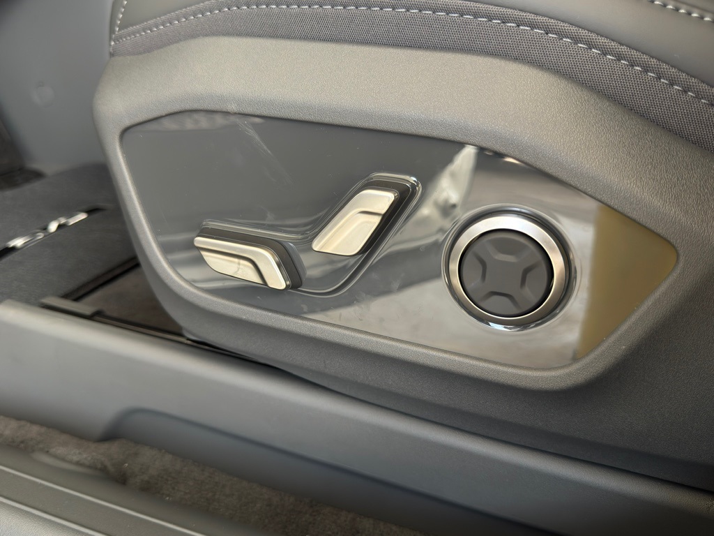 2026 Kia EV9 Wind - 8