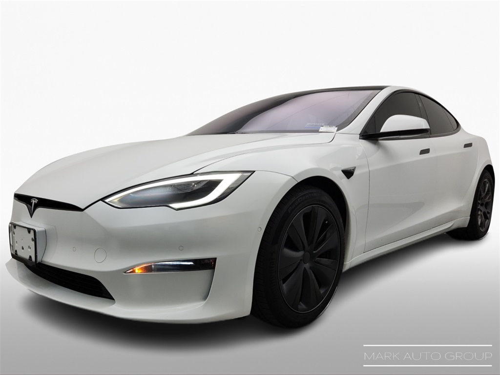 2022 Tesla Model S Base
