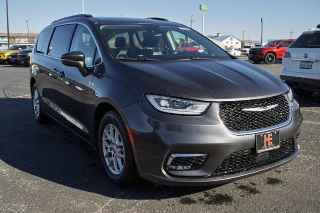 2022 Chrysler Pacifica Touring L FWD