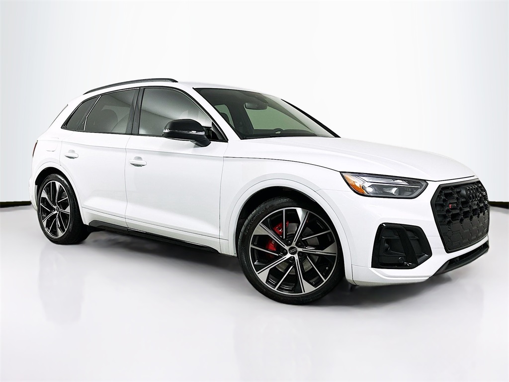2024 Audi SQ5 Premium Plus
