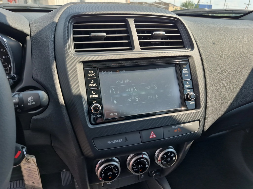 2025 Mitsubishi Outlander Sport 2.0 ES White at North Houston Mitsubishi