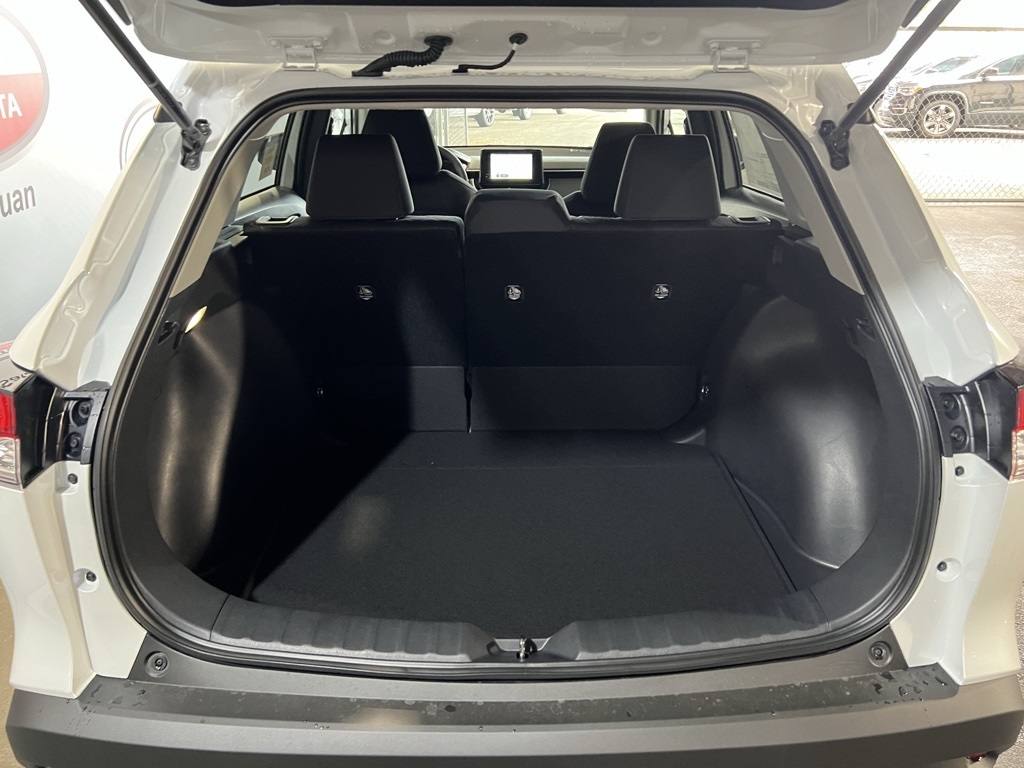 Thumbnail: 2025 Toyota Corolla Cross - 22