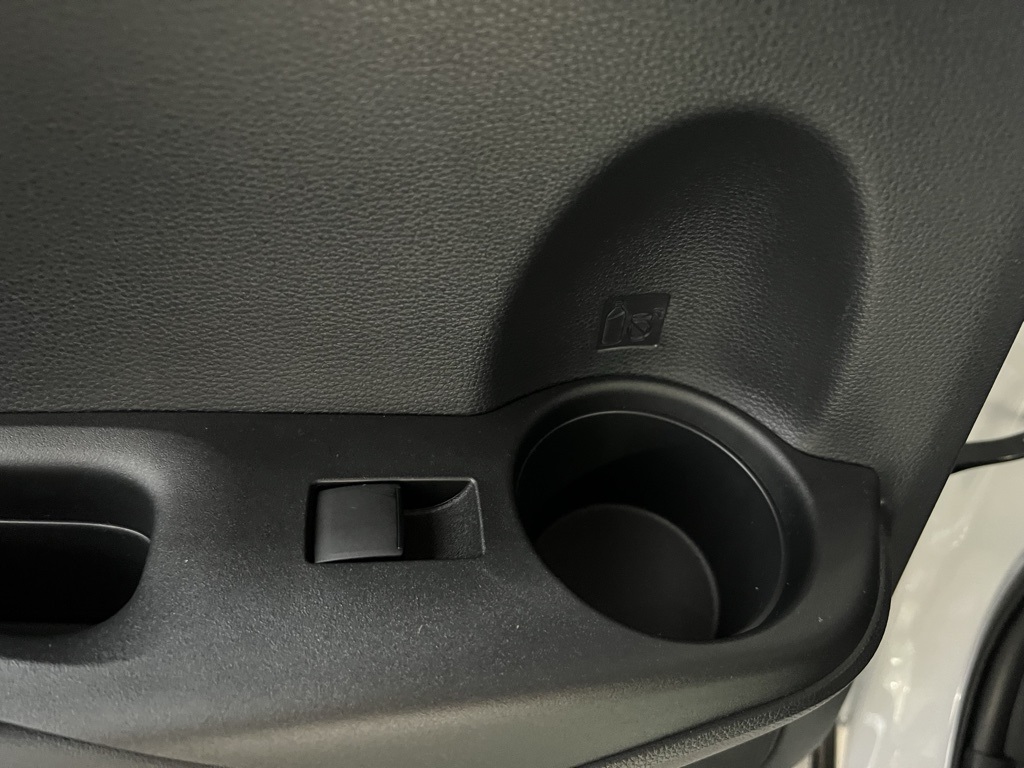 Thumbnail: 2025 Toyota Corolla Cross - 24