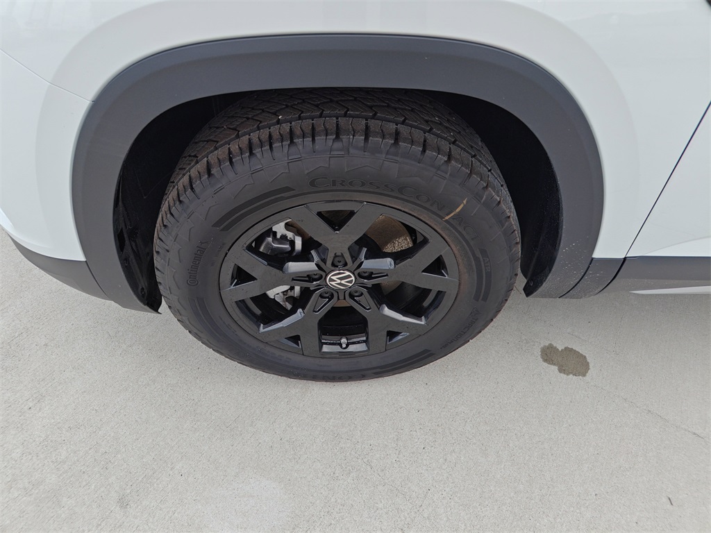 2025 Volkswagen Atlas 2.0T Peak Edition - 8