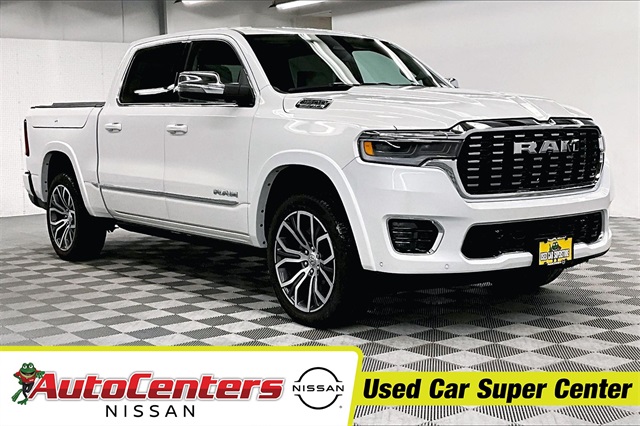 2025 RAM 1500 Tungsten Crew Cab 4WD