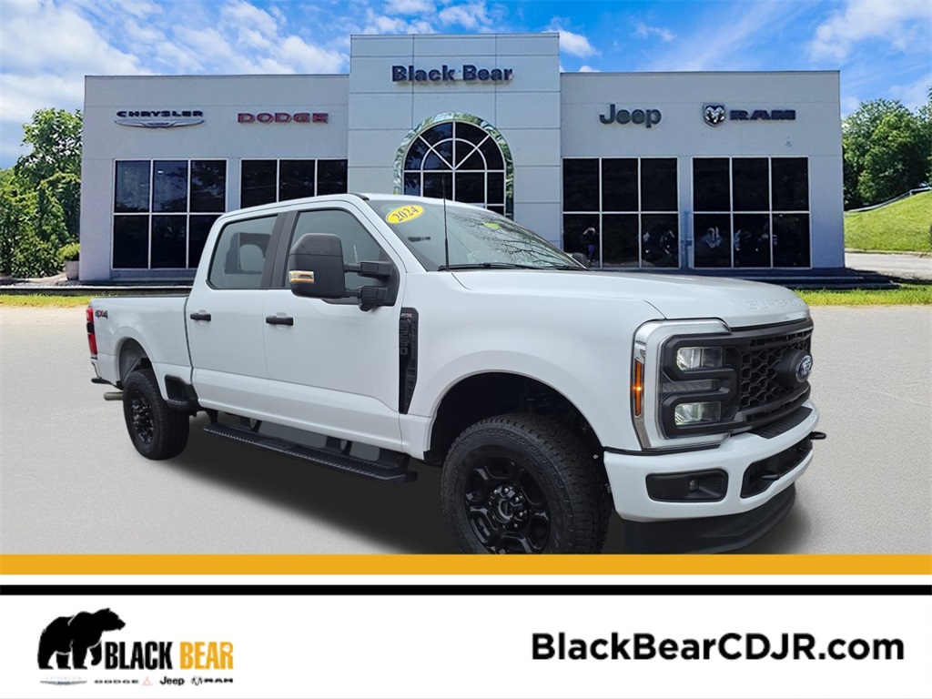 2024 Ford F-250 Super Duty XL Crew Cab 4WD