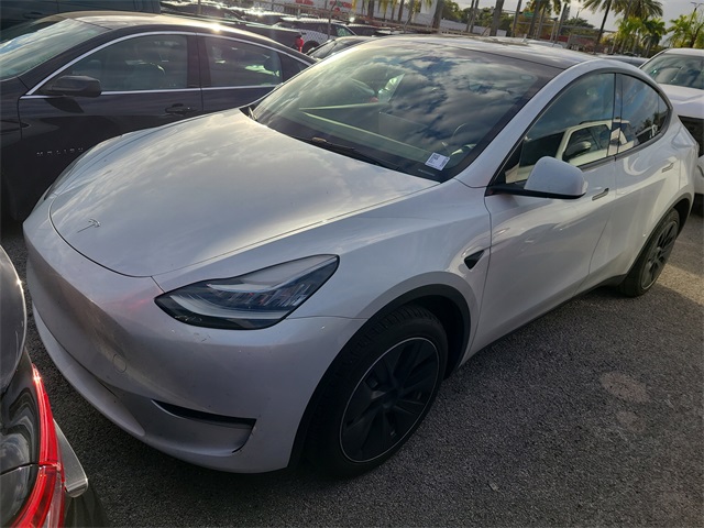2023 Tesla Model Y Long Range AWD