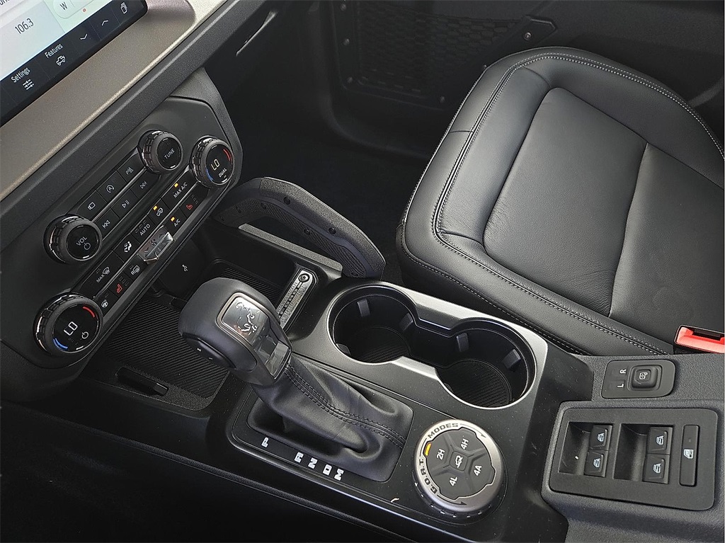 New 2025 Ford Bronco For Sale in Farmington, AR