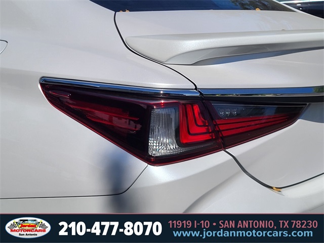 Used Car 2025 Lexus Es  300h Ultra Luxury For Sale In San Antonio, Texas